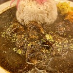 クヮッチースパイス ユクル - 