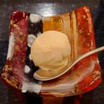 島津 - 黒糖のジェラート