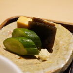 神楽坂 石かわ - ●漬物：胡瓜、昆布、長芋