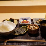 神楽坂 石かわ - ●お食事