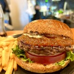 髙橋バーガー - 2025.10マンスリー 暴食ハバネロくんバーガー