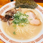 博多長浜らーめん 六角堂 - 料理写真: