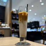 Paul Bassett - ・カフェラテ アイス 780円/税込