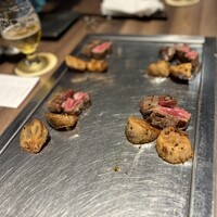 鉄板和食とワイン 萬鉄 - 