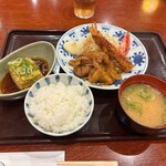 長万部酒場 - 