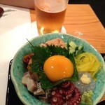 ひがしやま - 海苔で巻いて食べます。絶品です！