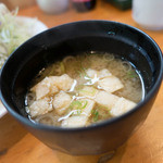 とんかつと和食 わかさ - みそ汁