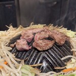 羊肉炭火焼 肉汁屋 - 