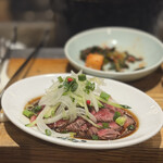 羊肉炭火焼 肉汁屋 - 