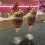 パフェ、珈琲、酒、佐藤 - 