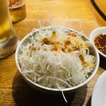 ジャストミート - お通しのキャベツ