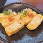 ネオ大衆酒場 サーモンライク　 - 彩りだし巻き玉子