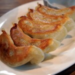 ヨコクラストアハウス - 餃子、流石栃木県、美味しくてびっくりしました（笑）