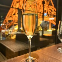 ワカヌイ グリル ダイニング バー 東京 - 