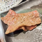 焼肉ホルモン はねいし - 
