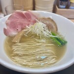塩らーめん専門店 くじら - 