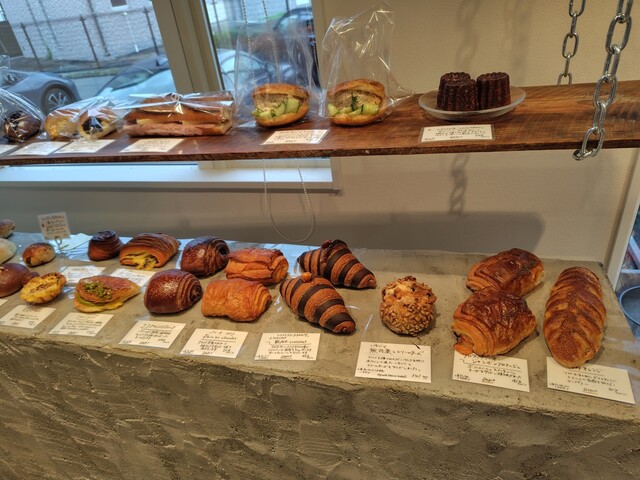 Girafe TRAIN DEPOT - 富沢（パン）の写真