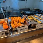 手打ちうどん つるや - セルフの揚げ物