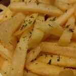 てつ食堂 - フライドポテト（ガーリック）500円