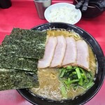 ラーメン 杉田家 千葉祐光店 - 