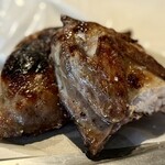 焼ジビエ 罠 神田 - 鶉の半身焼き