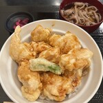 手打ちそば さくら サッポロファクトリー店 - 鶏天丼