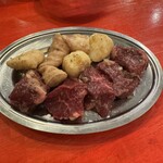 焼肉ここから - マルチョウ・ハラミ