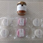 久世福商店 - 料理写真:お吸い物最中各種、大人のしゃけしゃけめんたい