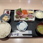 刺身と寿司 魚や一丁 - 