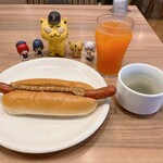 ガスト - 料理写真:コッペパン・ホットドッグ・モーニング　500円(税込)