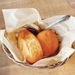 レストラン本陣 - セットのパン