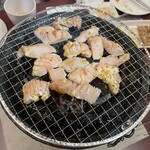 炭火焼肉市場 済州家 - 
