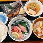 土鍋炊きご飯 おこめとおかず - 