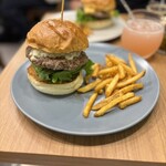 Lantern burger & steak - 