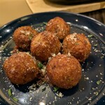 羽根付き餃子とイタリアンのお店 ベンヴェヌート - 