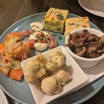 羽根付き餃子とイタリアンのお店 ベンヴェヌート - 