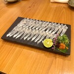 いざかや しん - 地穴子の薄造りです(o^^o)