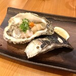 いざかや しん - 旬の岩牡蠣です(o^^o)