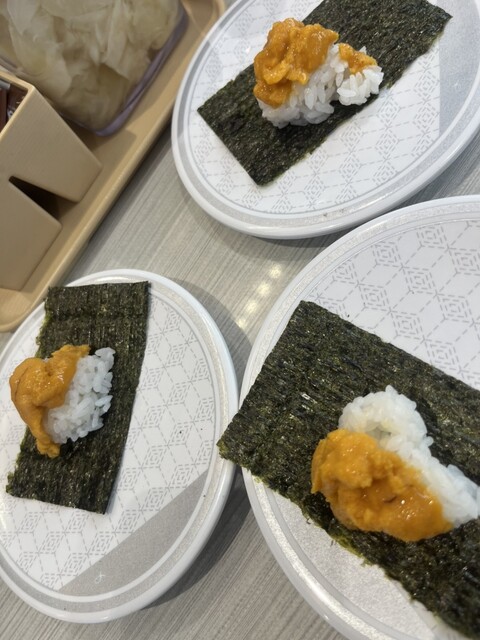 はま寿司 仙台中野店 - 中野栄（回転寿司）の写真