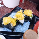 手打うどん錦 - 天むす定食