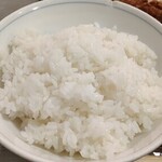 い志い食堂 - ご飯。ふつうにおいしい