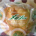 Seigetsu Be-Kari- - 高校時代、購買部でよく買って食べていました。懐かしい味は今も変わらず美味しかった！クッキー生地はパリッと、中はフワフワです。