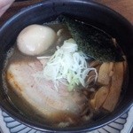 拉麺二段 - 味玉男煮干しラーメン800円／26年11月