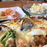カフェレスト エバーロイヤル - メインの焼きカレー