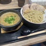 ラー麺 陽はまた昇る 伏見稲荷駅前本店 - 