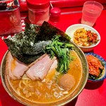 ラーメン 厚木家 - 