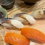 寿司 牡蠣 新宿スシエビス 新宿西口小滝橋通り - 