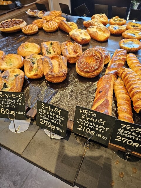 ブーランジェリー・フー（BOULANGERIE  Four） - 中央弘前（パン）の写真