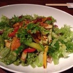 やさいや 鉄板焼野菜 - 鉄板で作る緑黄色野菜のサラダ