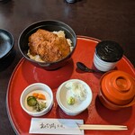 あさひ山 蛍庵 - 息子のタレカツ丼